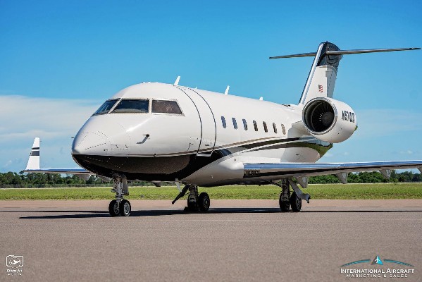 1995 Bombardier Challenger 601-3R — photo 2