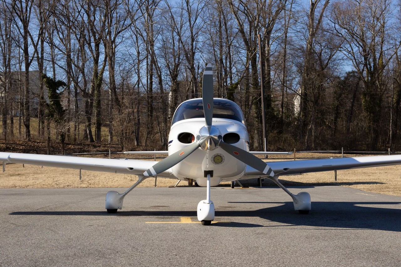 2002 Cirrus SR22 — photo 3