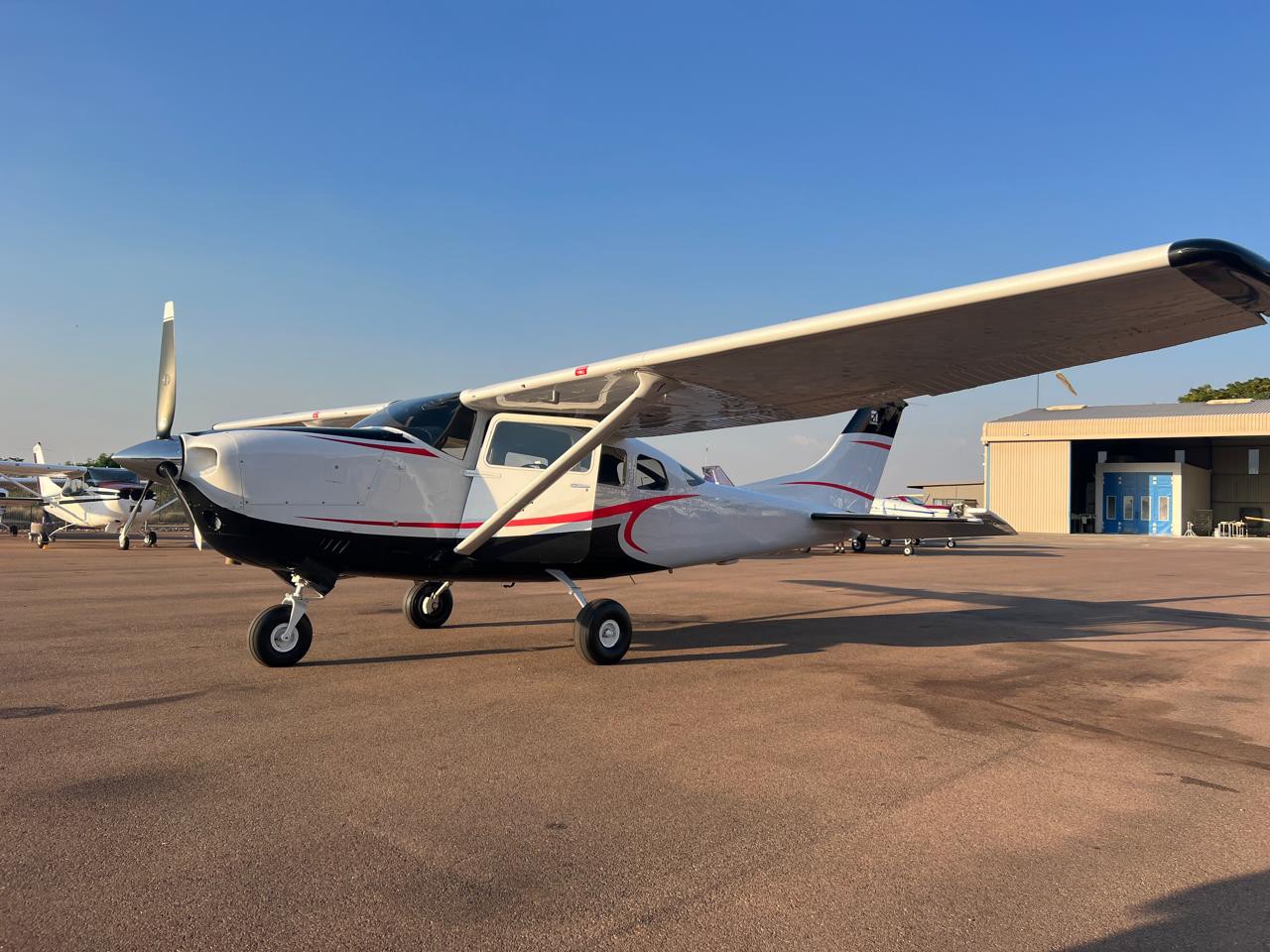 1978 Cessna 206 — photo 2