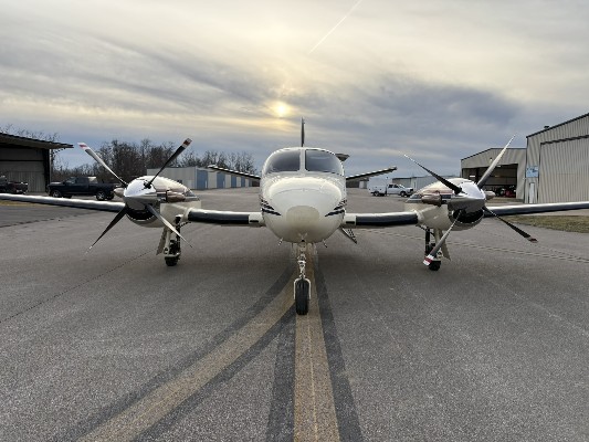 1983 Cessna Conquest 425 — photo 2