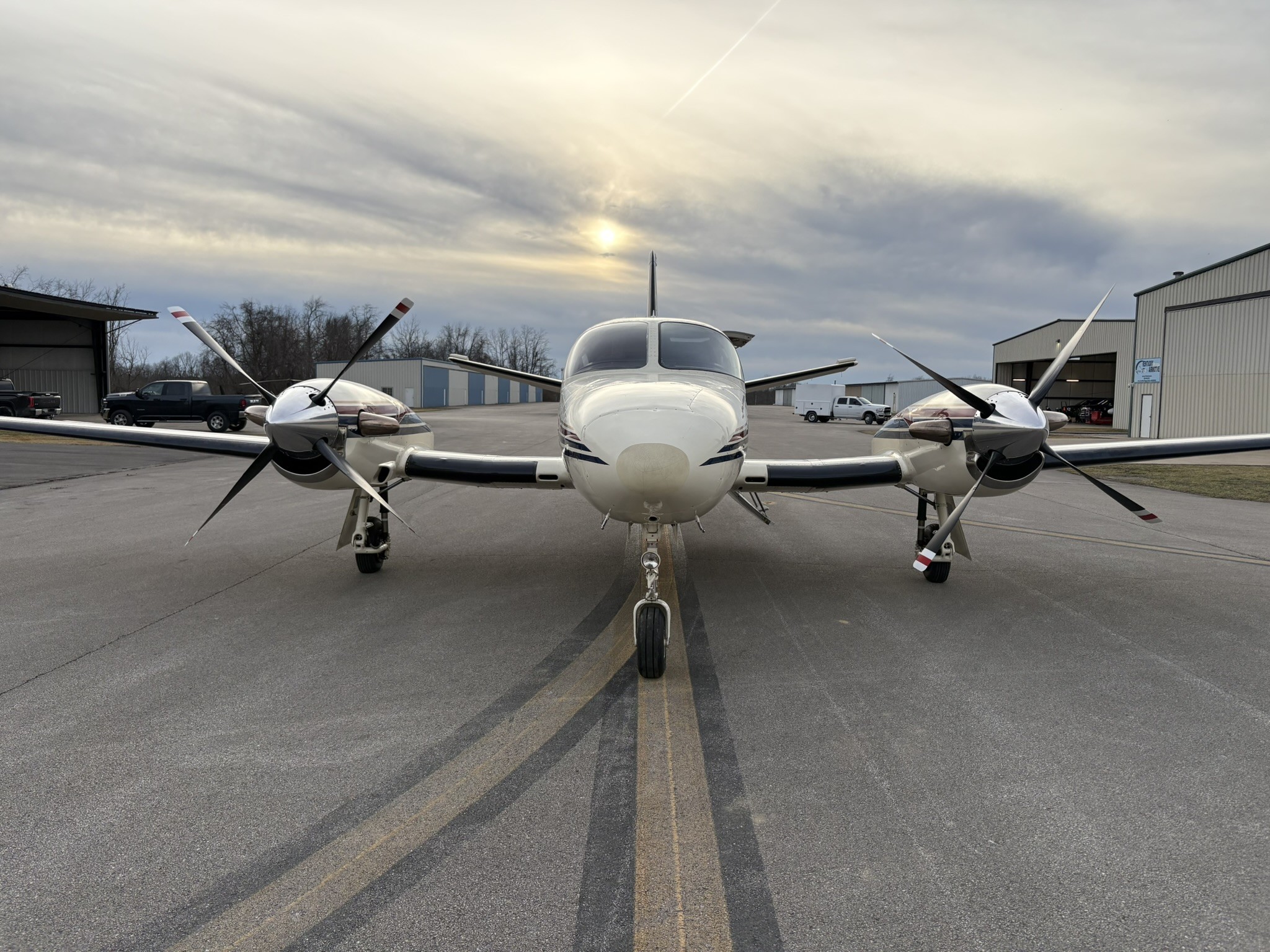 1983 Cessna Conquest 425 — photo 2