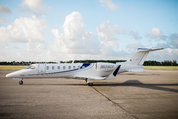 2001 Learjet 45 — photo 1