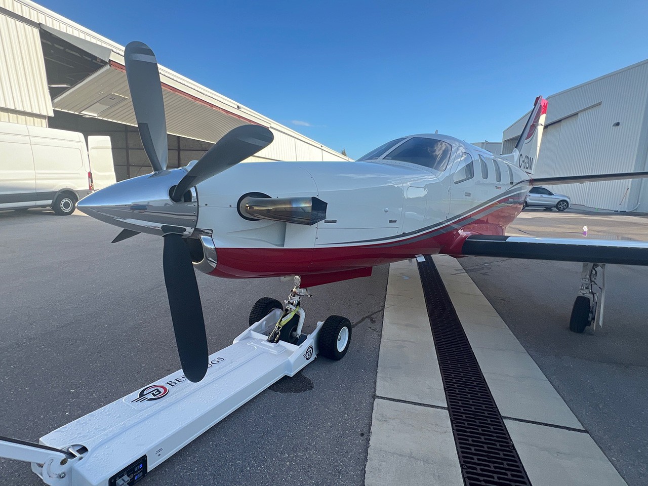 2013 Socata TBM 850 — photo 2