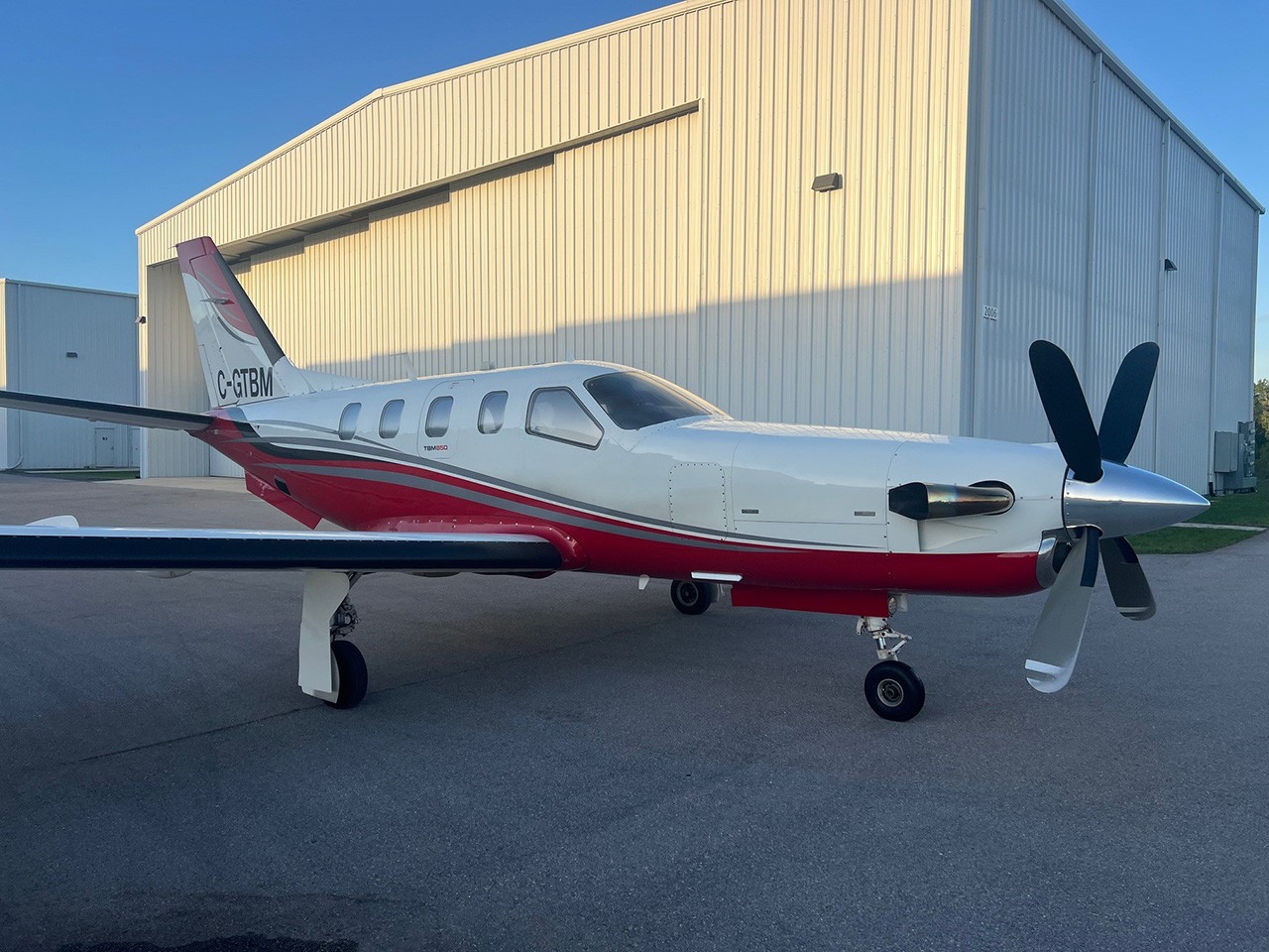 2013 Socata TBM 850 — photo 5