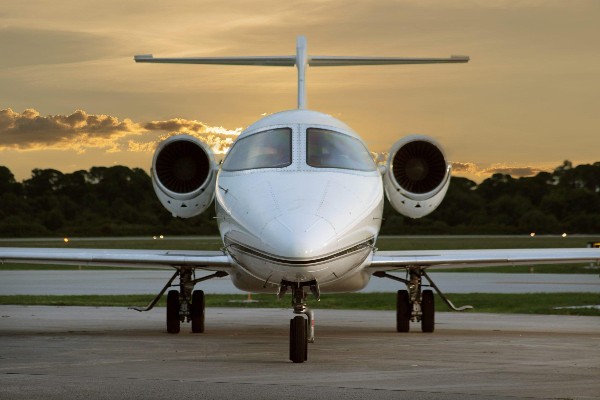 2000 Learjet 45 — photo 4
