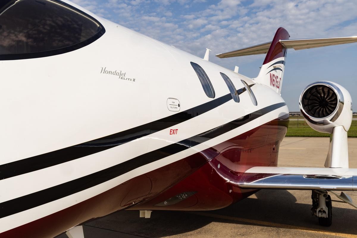 2023 Honda HondaJet — photo 5