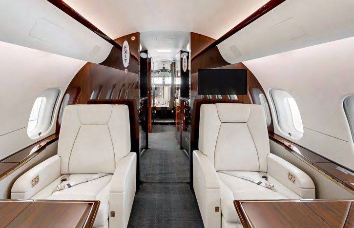 2013 Bombardier Global 5000 — photo 2