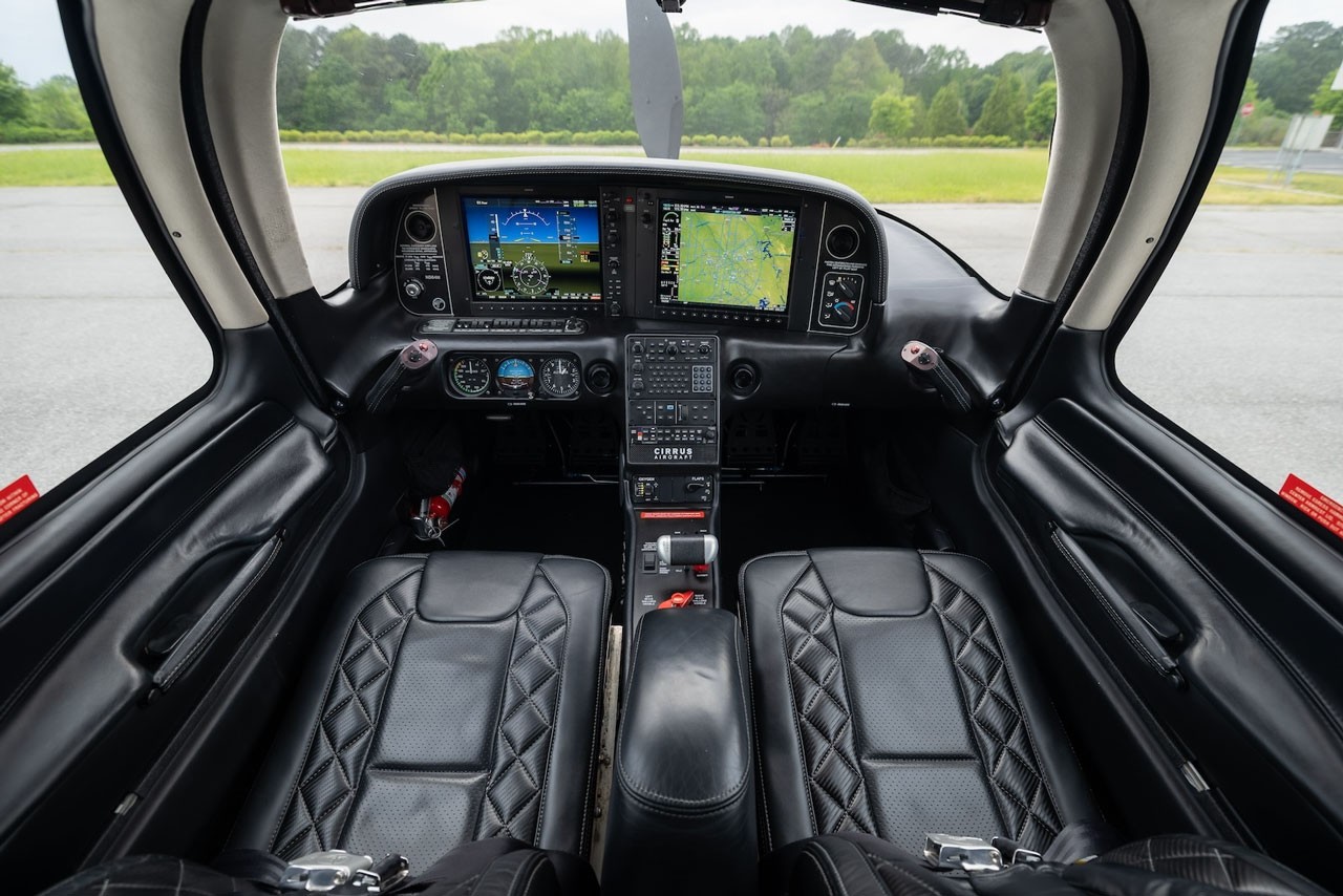 2014 Cirrus SR22T-G5 — photo 3