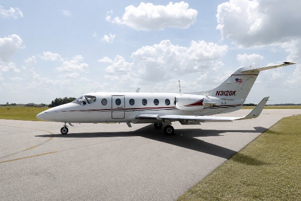 1992 Beech Beechjet 400A — photo 1