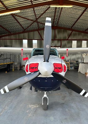 1969 Cessna T-210J — photo 3