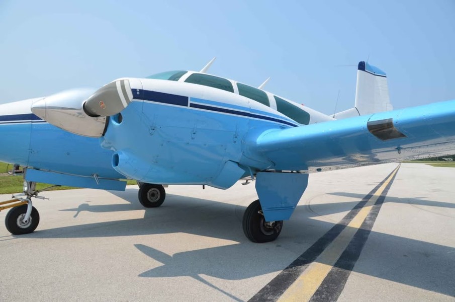 1958 Beechcraft Beech Travel Air 95, photo 3