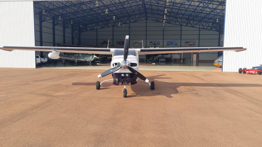 1981 Cessna P210N, photo 5