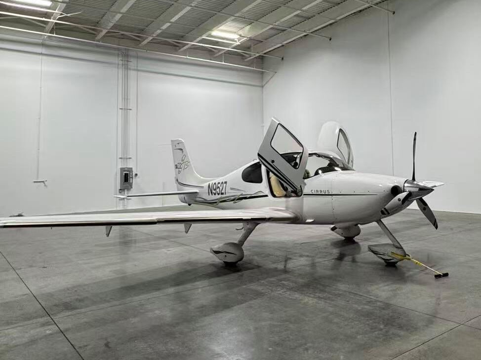 2006 Cirrus SR22-G2