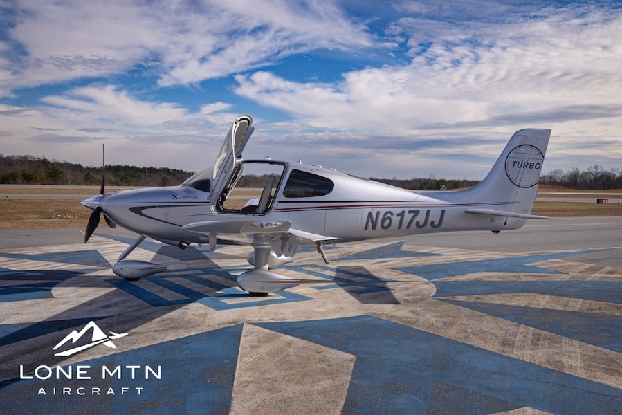 2009 Cirrus SR22-G3 GTS Turbo, photo 2