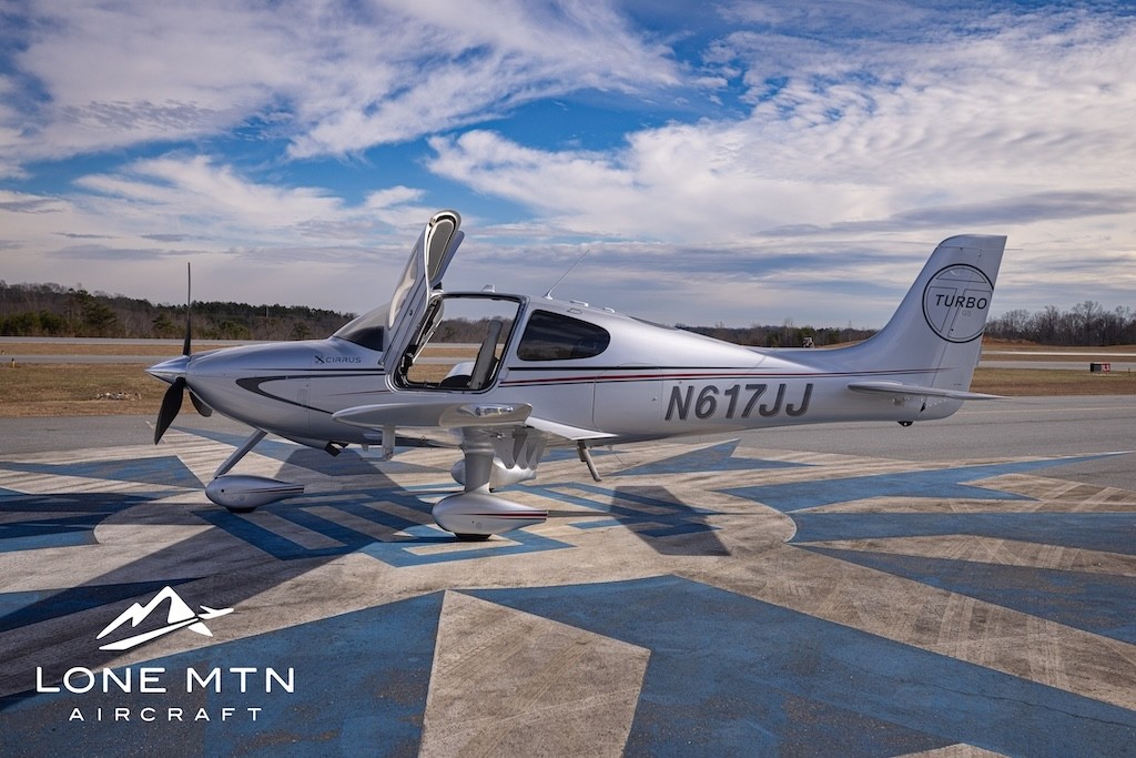 2009 Cirrus SR22-G3 — photo 2
