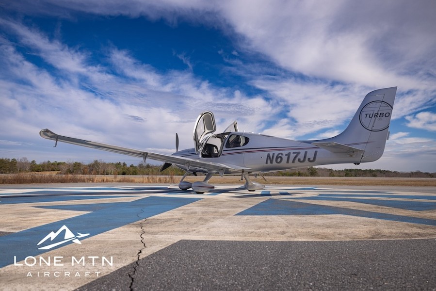 2009 Cirrus SR22-G3 GTS Turbo, photo 3