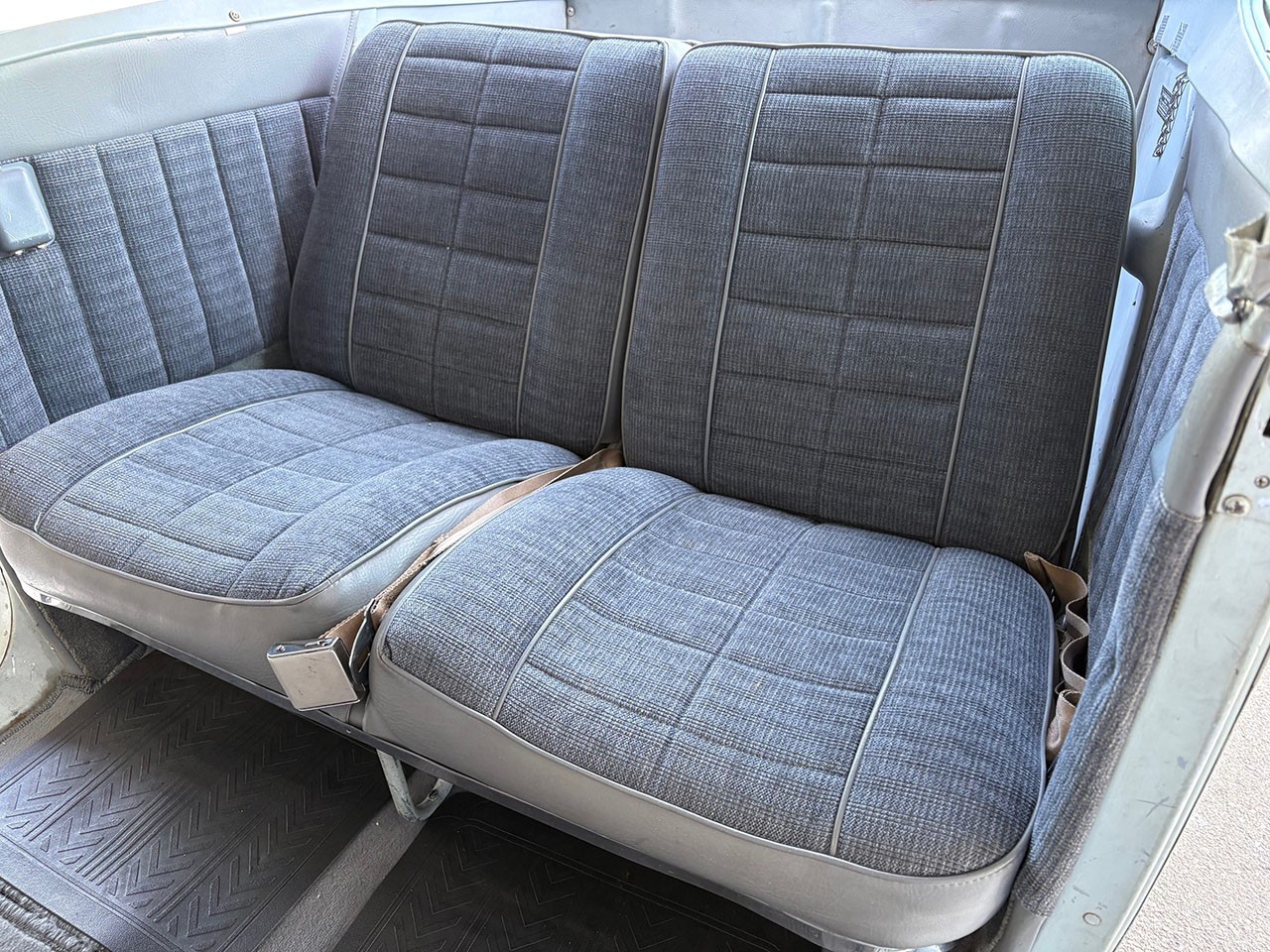 1966 Cessna 182J — photo 5