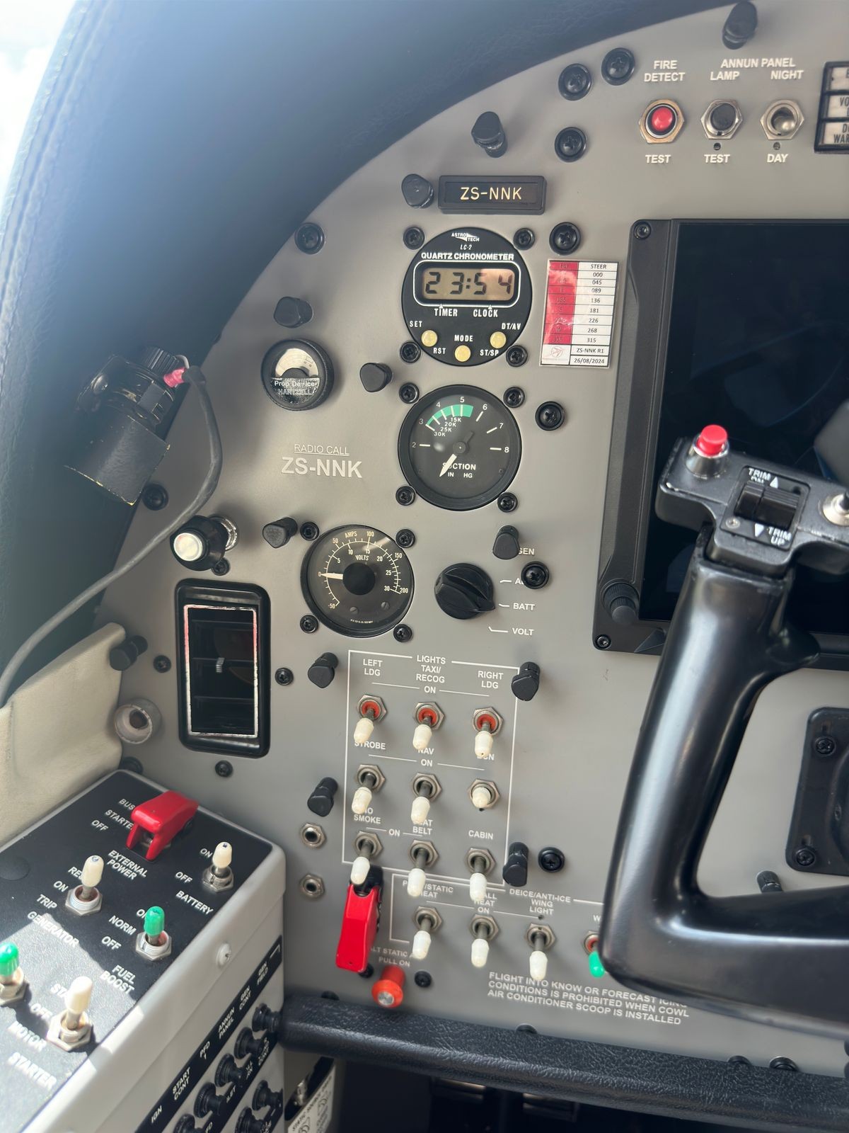 1995 Cessna Caravan 208B 5