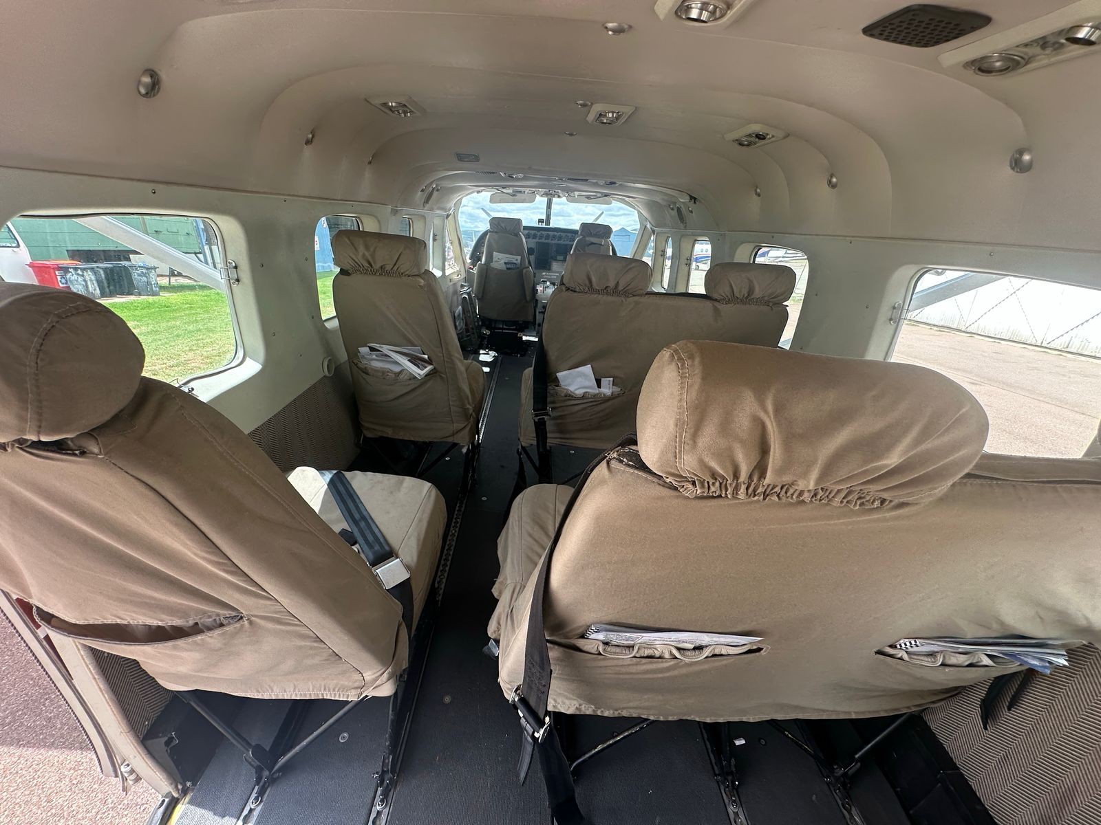 1995 Cessna Caravan 208B 3