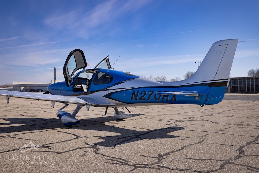 2023 Cirrus SR20 — photo 3