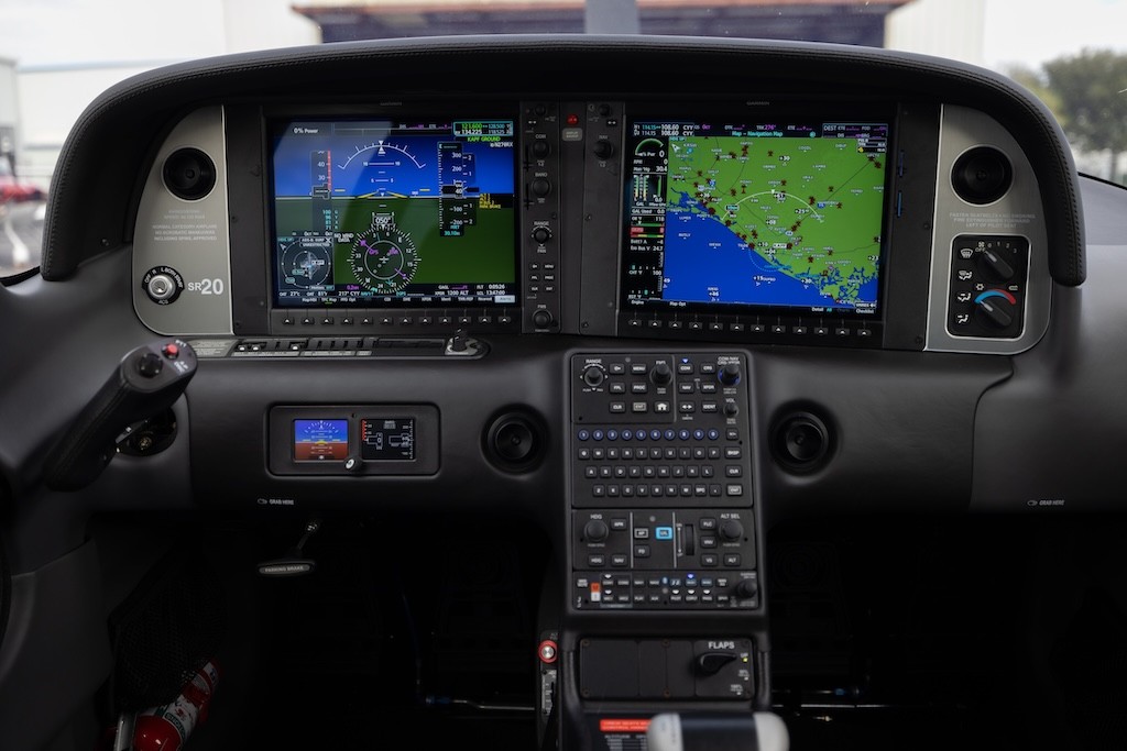 2023 Cirrus SR20 — photo 4