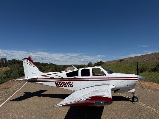 1973 Beech Bonanza F33A — photo 5