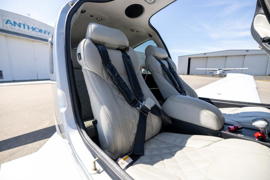 2019 Cirrus SR20 - G6 Premium, photo 12