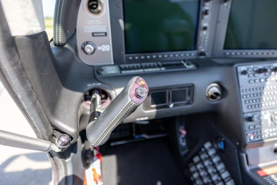 2019 Cirrus SR20 - G6 Premium, photo 20