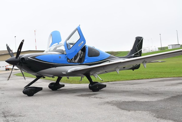 2021 Cirrus SR22T-G6 — photo 2
