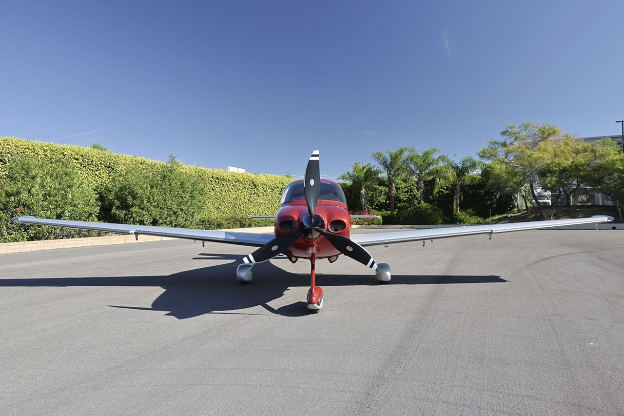 2012 Cirrus SR22T — photo 3
