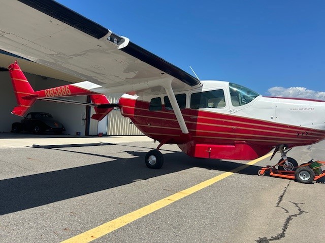 1969 Cessna Skymaster T-337D — photo 1