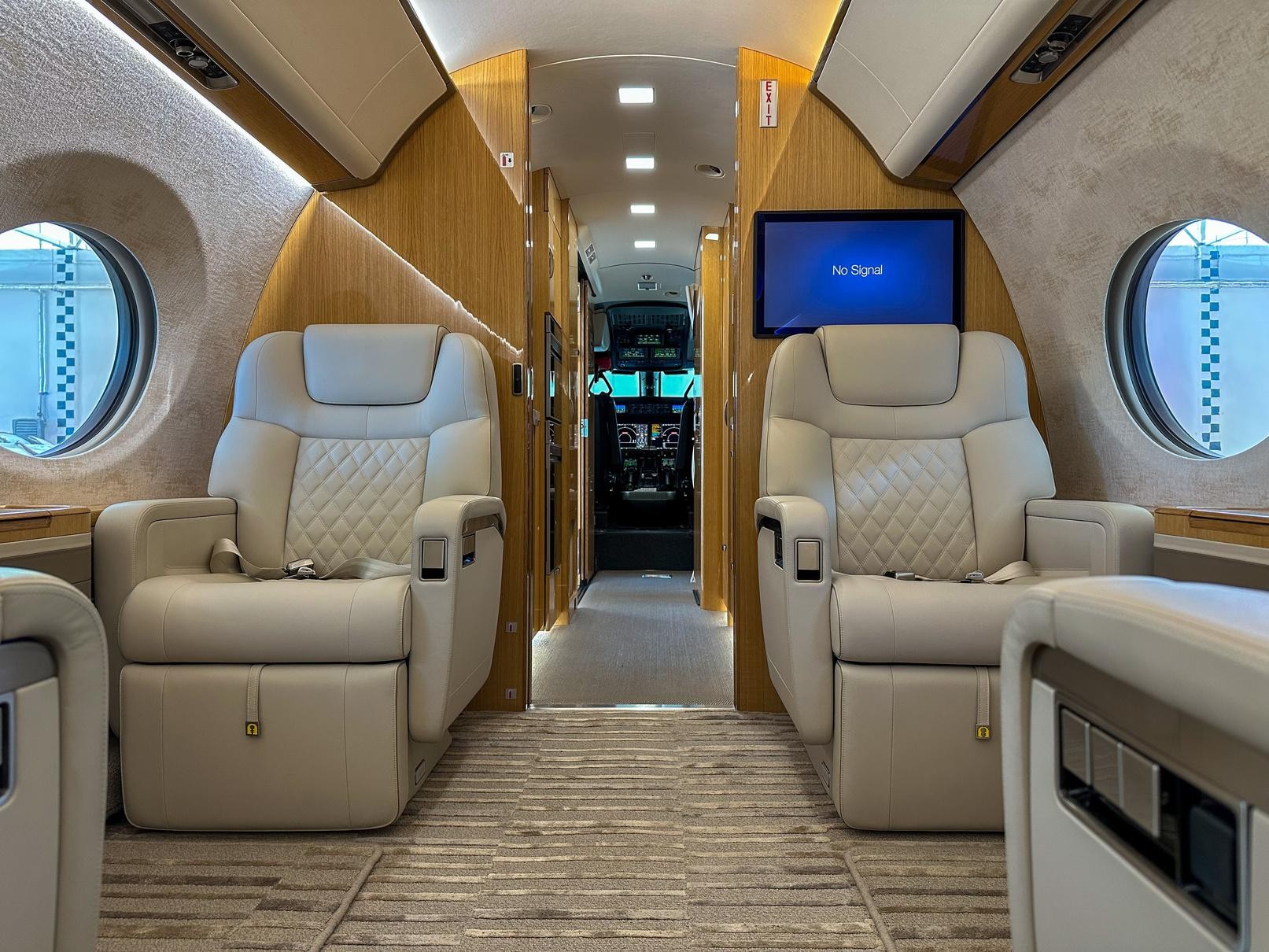 2022 Gulfstream G500 — photo 2