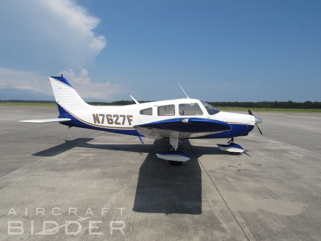1977 Piper Warrior II — photo 2