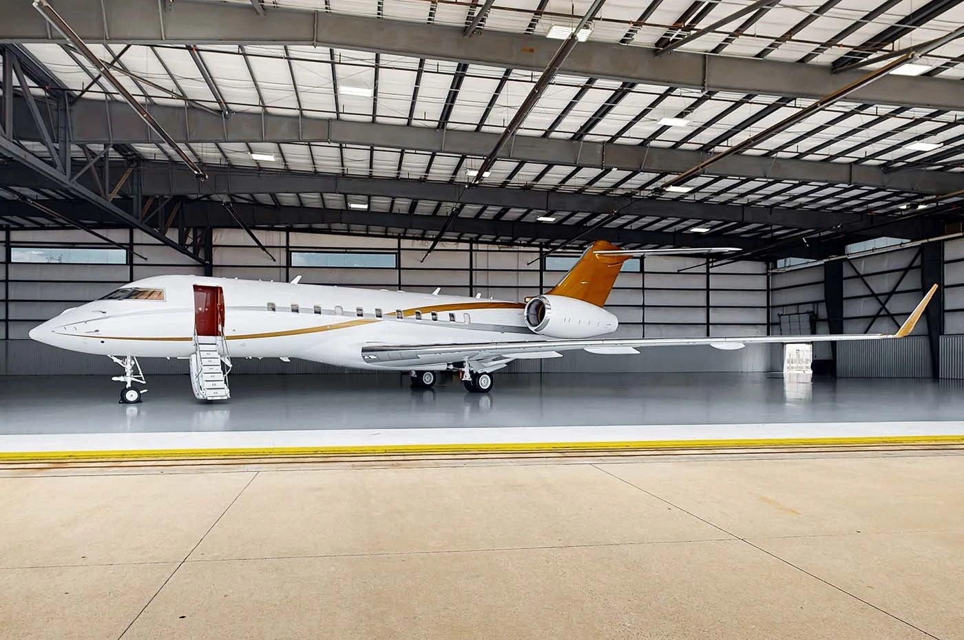 2005 Bombardier Global 5000
