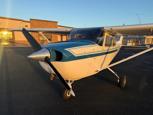 1969 Cessna 172K — photo 3