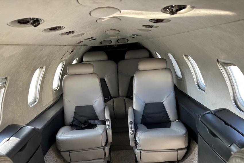 1994 Learjet 31 — photo 2