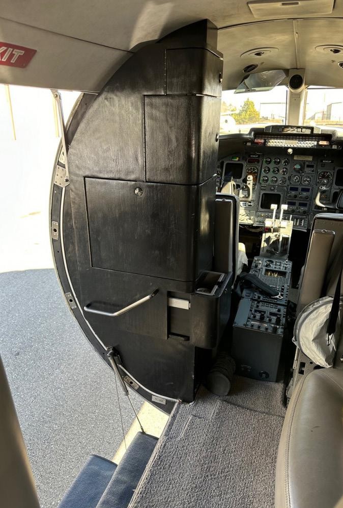 1994 Learjet 31 — photo 5