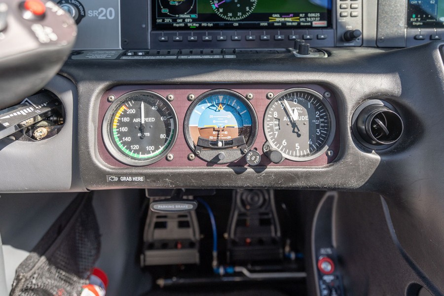 2021 Cirrus SR20 G6 (N323HW), photo 19