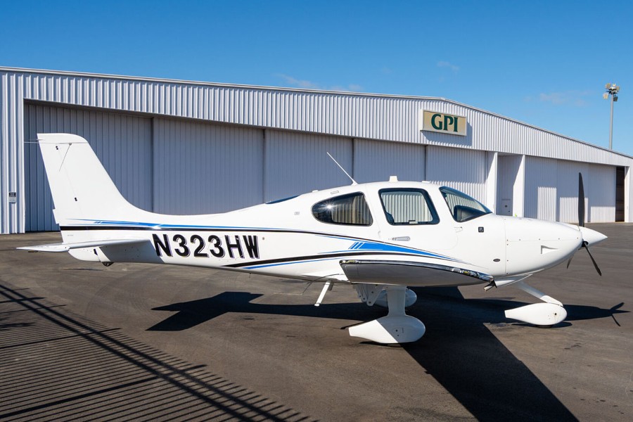 2021 Cirrus SR20 G6 (N323HW), photo 6