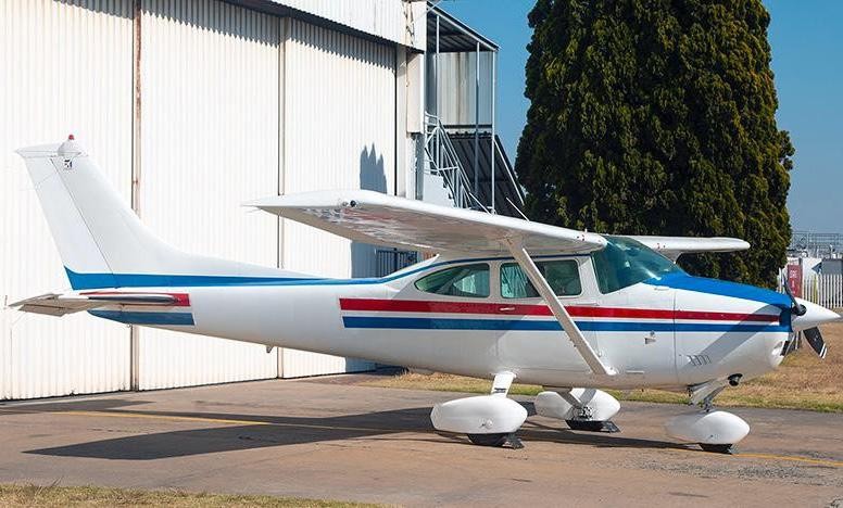 1980 Cessna 182Q — photo 2