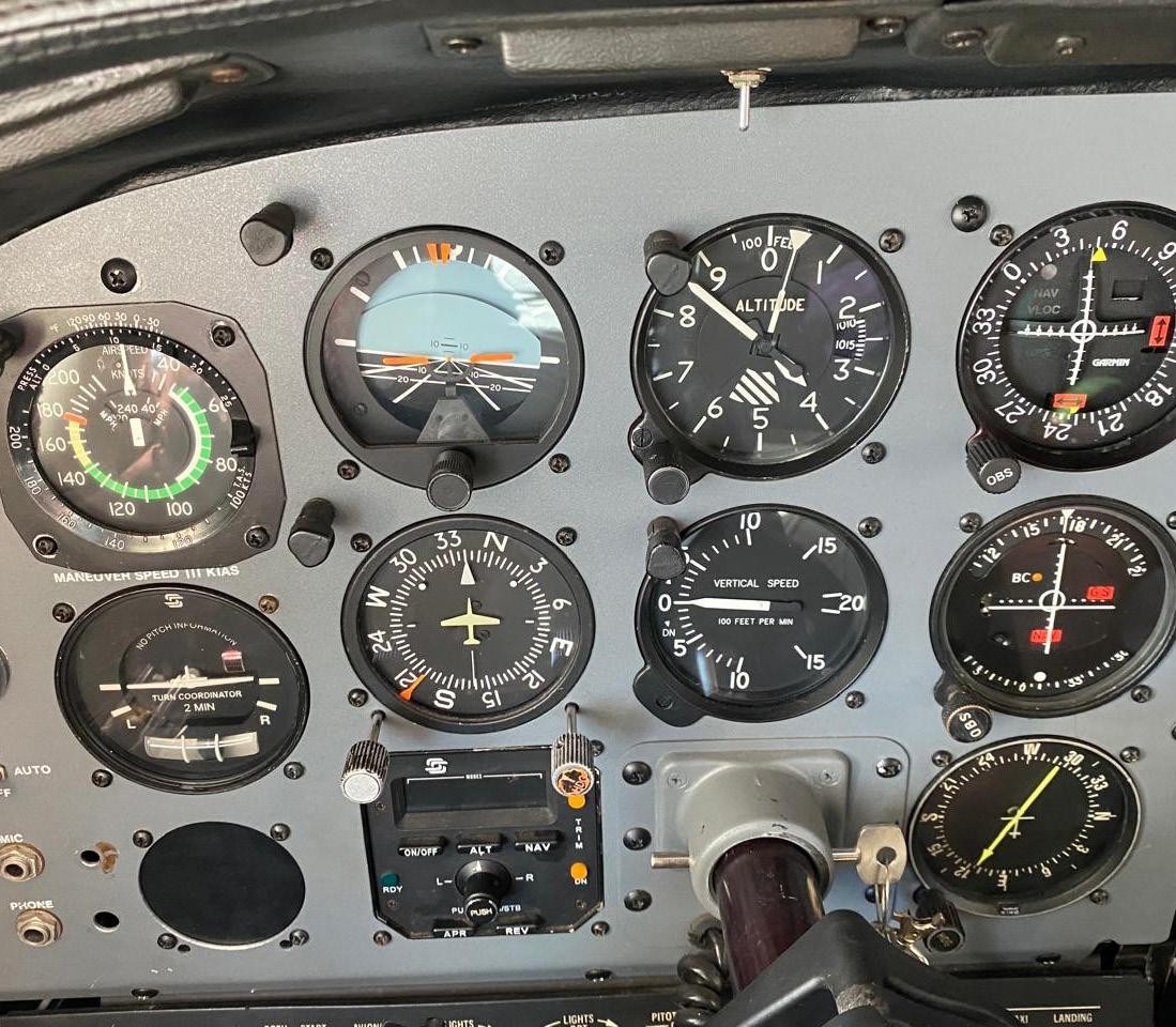 1980 Cessna 182Q — photo 4