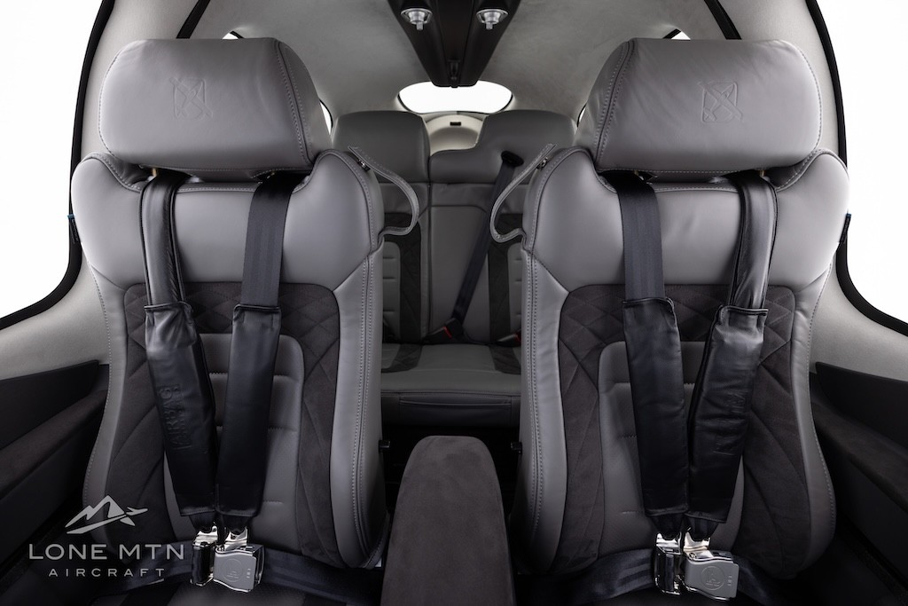 2025 Cirrus SR20 — photo 5