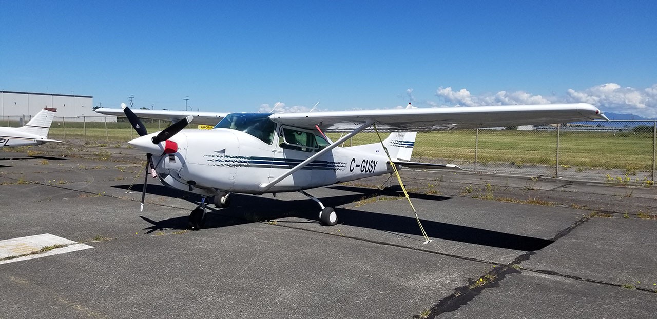 1979 Cessna 182 — photo 2