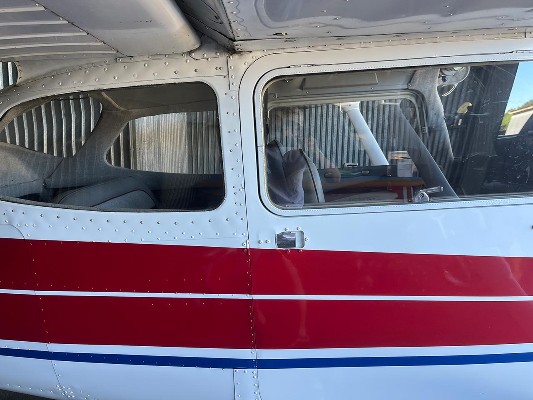 1977 Cessna 172N — photo 5