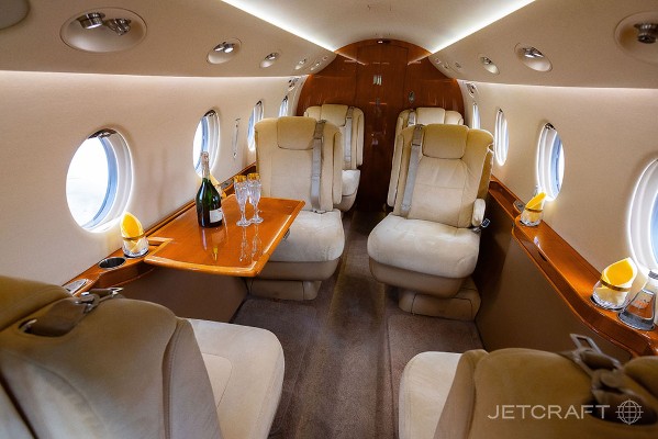 2010 Gulfstream G150 — photo 2