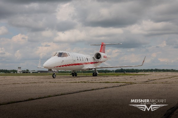 2012 Learjet 60 — photo 3