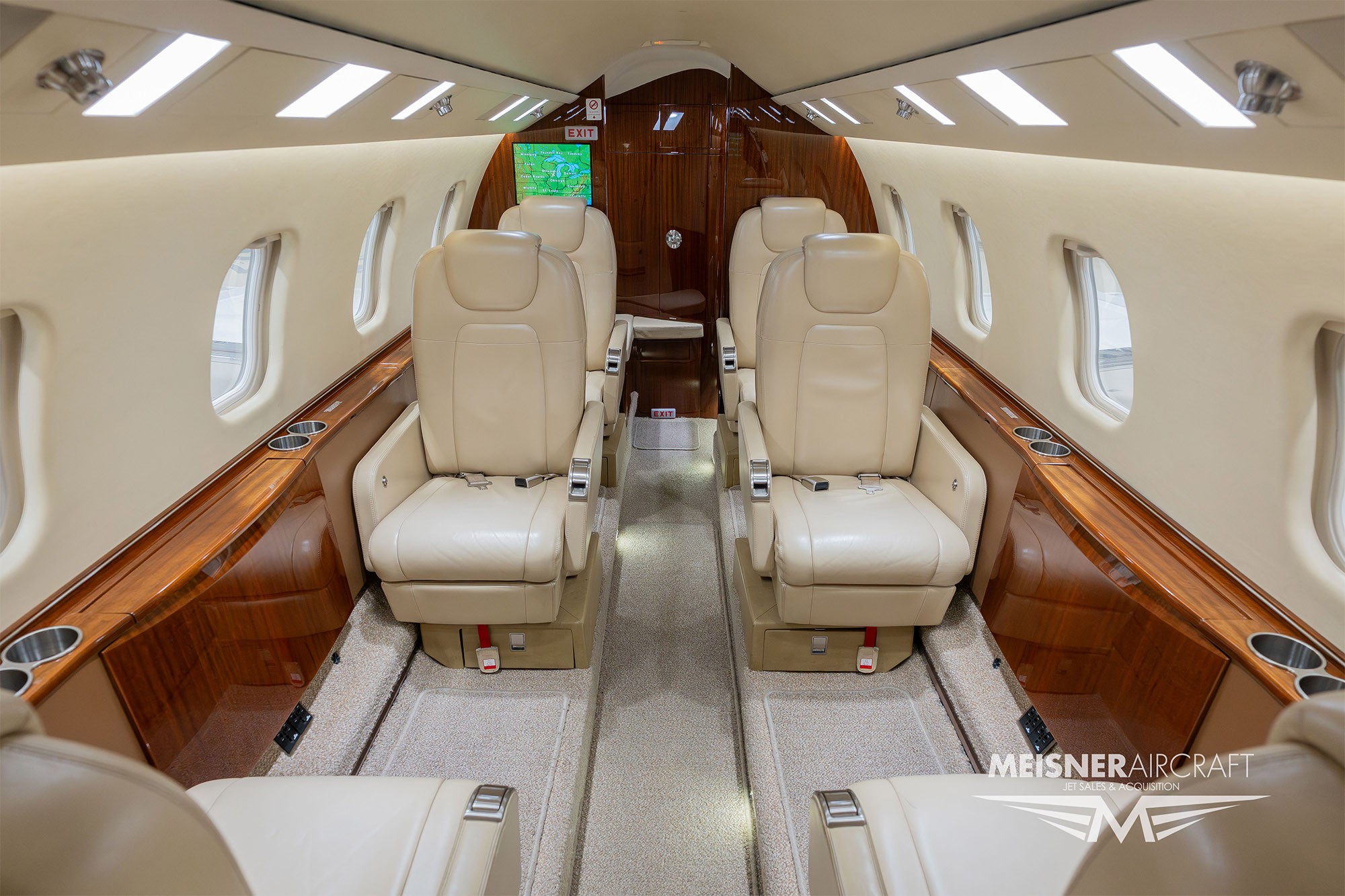 2012 Learjet 60 — photo 5