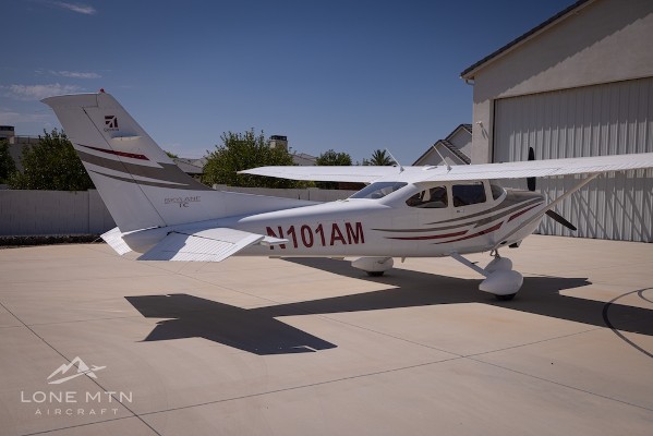 2005 Cessna 182T — photo 3