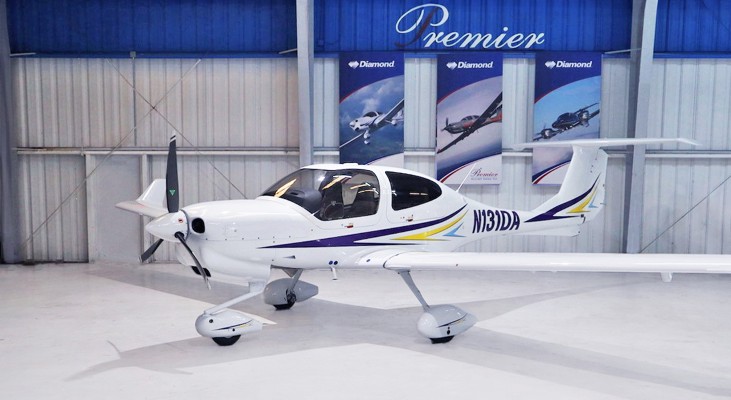 2021 Diamond DA40 — photo 1