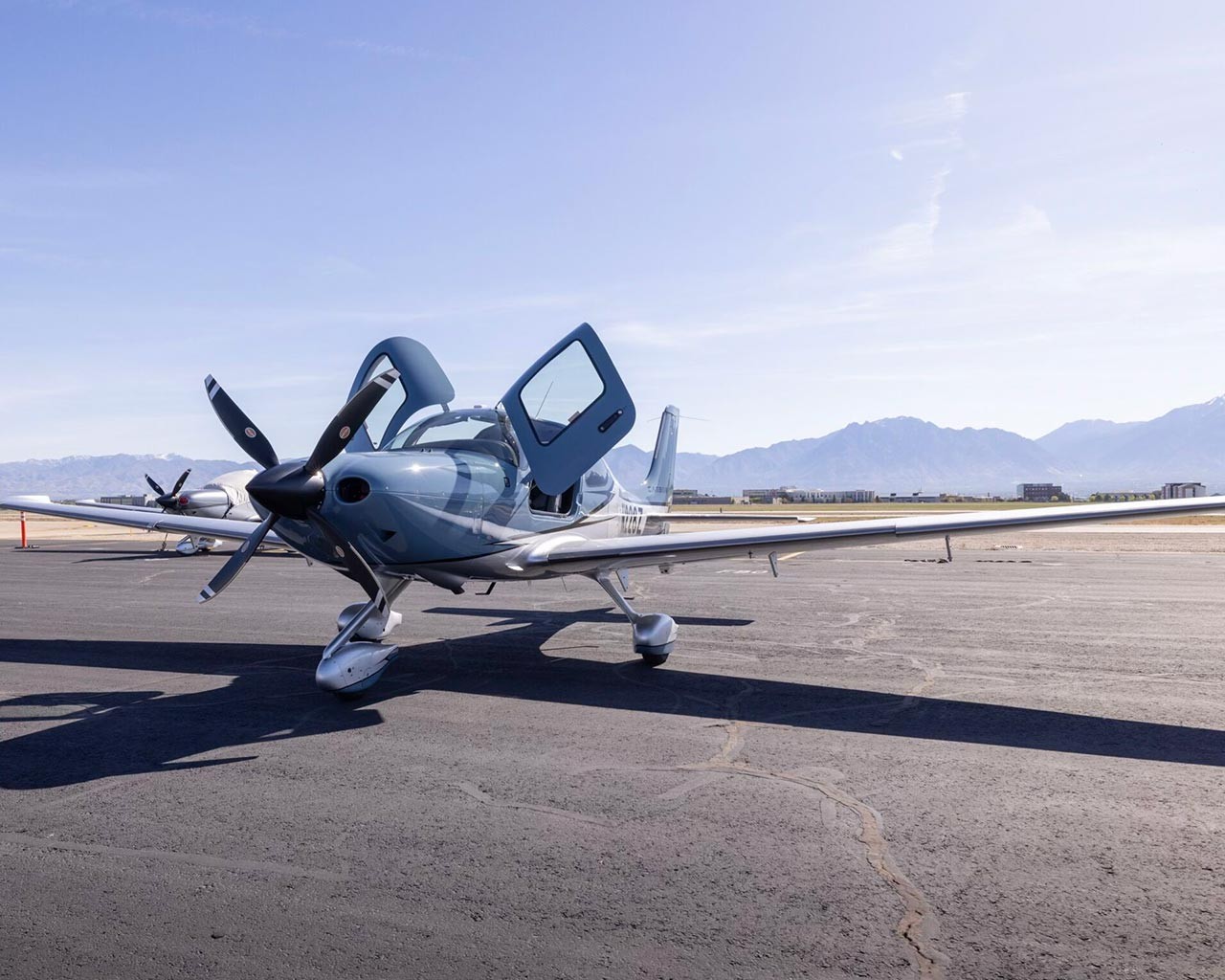 2021 Cirrus SR22T-G6 — photo 2